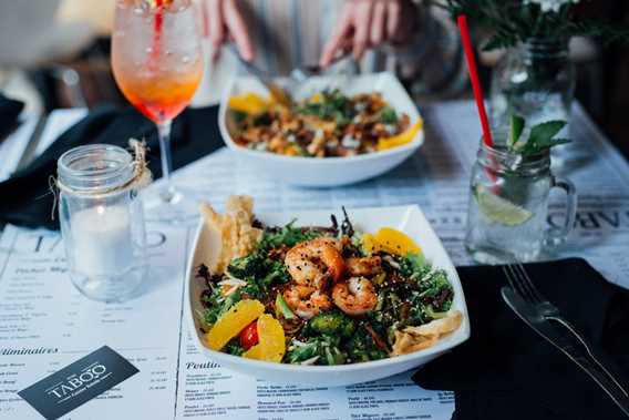 Salad at  restaurant Taboo cuisine rebelle